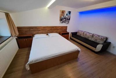 Apartament cu 4 camere decomandat în Central - 5