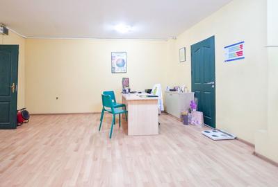 Spațiu comercial, de 61 mp, în Mărgeanului - 9