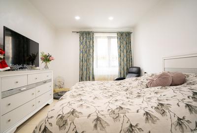 Casă individuală cu 8 camere cu Canalizare în Central - 20