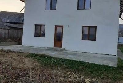 Casă cu 4 camere în Drujești - 1