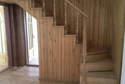 Casă cu 4 camere în Central - 4