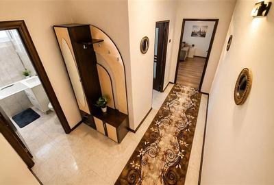 Apartament cu 2 camere decomandat, mobilat în Tractorul - 5