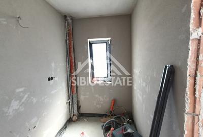 Casa individuala de vanzare - Cristian, zona linistita - 11