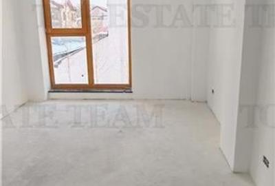 Apartament 3 camere, Duplex P+1 si curte proprie de 110 mp, bloc boutique, finis - 9