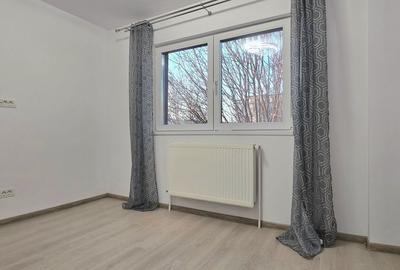 Apartament cu 4 camere decomandat în Poarta 6 - 10
