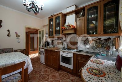 Casa individuala de vanzare cu 5 camere 2 balcoane zona Centrala - 13