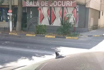 Inchiriez spatiu comercial - 2