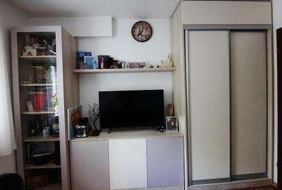 Alexandru Obregia Apartament 3 Camere Semidecomandat - 2