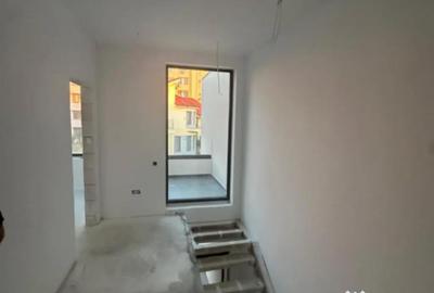 Casă cu 4 camere cu Teren 208 Mp în Central - 7