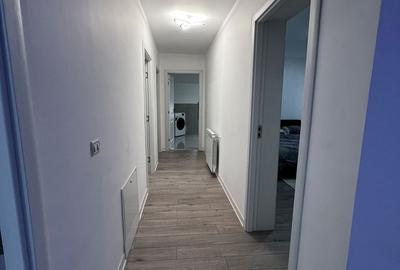 Apartament cu 4 camere în Petrești - 1