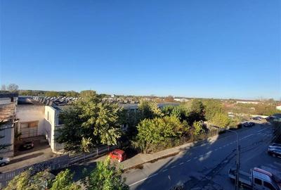 Apartament 2 camere de vanzare zona Monument Tulcea - 1