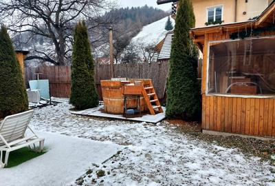 Casă individuală cu 7 camere cu Teren 747 Mp în Cheia - 12