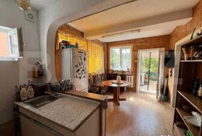 Casă cu 5 camere cu Teren 200 Mp în Cetate - 6