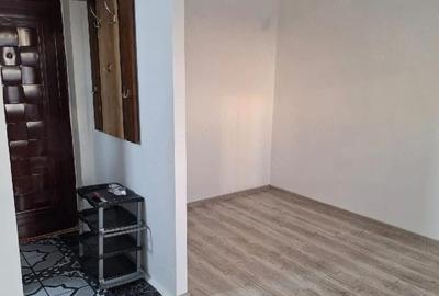 Garsonieră semidecomandată în Brâncoveanu - 4