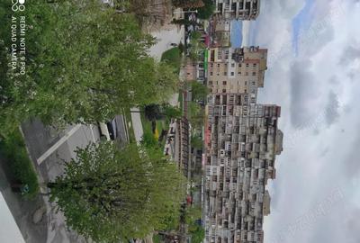 Apartament cu 2 camere decomandat în 22 Decembrie - 1