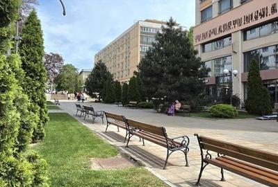 Apartament cu 2 camere decomandat, mobilat în Piața Unirii