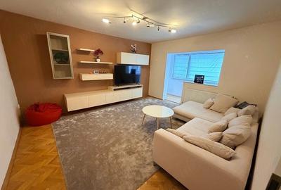 Apartament cu 3 camere decomandat în Dâmbovița - 13