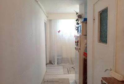 Apartament cu 2 camere decomandat în Central - 3