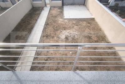 Duplex cu 4 camere cu Canalizare în Exterior Est - 11