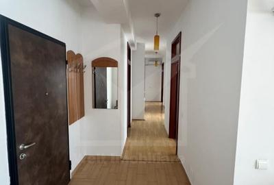 Penthouse de inchiriat, 4 camere, parcare inclusa, Zona The Office - 9