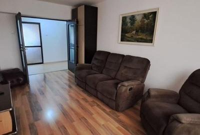 Apartament cu 4 camere decomandat în Apărătorii Patriei - 8