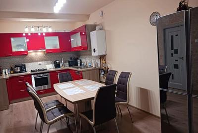 Casă cu 5 camere cu Teren 310 Mp în Vladimirescu - 4
