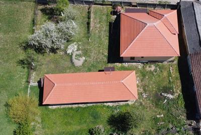 Casă cu 4 camere în Brotuna