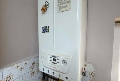 Apartament cu 2 camere în Micro 16