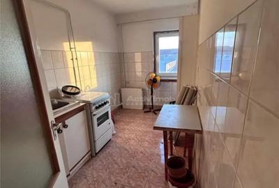 Apartament cu 2 camere decomandat în Bocșa - 5