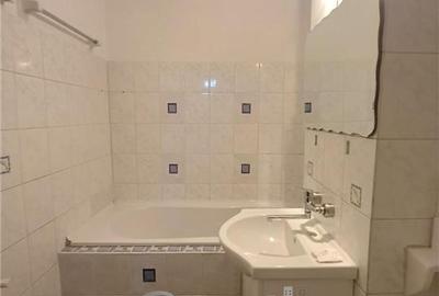 Apartament cu 2 camere decomandat, mobilat în Cug - 16