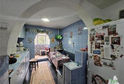 Apartament cu 3 camere decomandat în Militari - 11