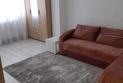 Apartament cu 2 camere decomandat în Giurgiului