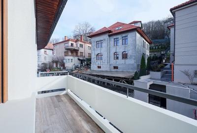 Apartament cu 4 camere decomandat în Dealul Cetății - 20