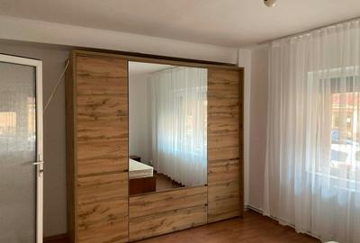 Apartament cu 3 camere decomandat, mobilat în Gemenii - 1