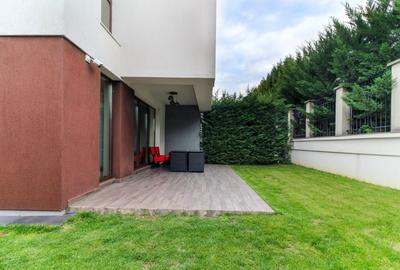 Duplex cu 5 camere cu Canalizare în Bună Ziua