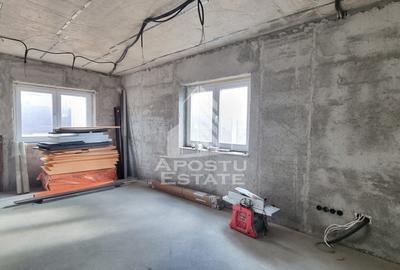 Duplex cu 4 camere cu Canalizare în Giarmata - 2