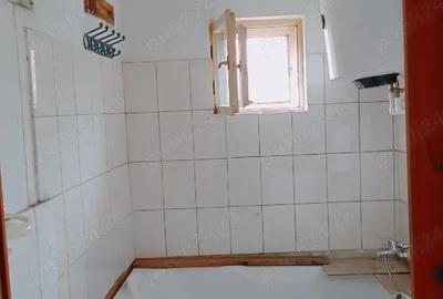 Casă cu 2 camere cu Teren 160 Mp în Central - 2