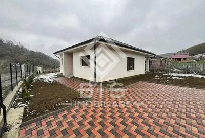 Case de vanzare Dealul Jelnei - 1