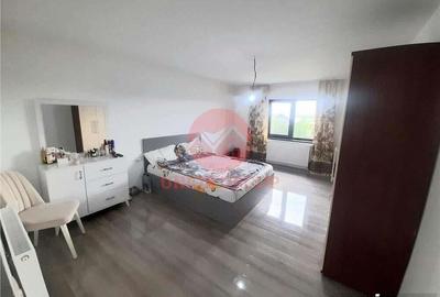 Casa Vila Parter + Etaj cu Teren de 500 mp, Localitatea Lazu Casa Vila Parter + Etaj cu Teren de 500 mp, Localitatea Lazu - 2