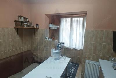 Apartament cu 2 camere decomandat în Valea Aurie - 2