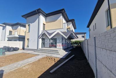 Casă individuală cu 6 camere cu Teren 375 Mp în Central - 1