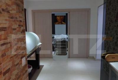 Spatiu comercial de vanzare, 290 mp, zona Micro 3 Spatiu comercial de vanzare, 290 mp, zona Micro 3 - 6