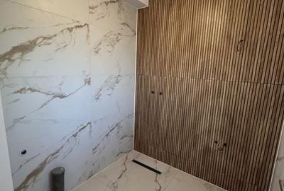 Duplex despartit prin spatiu tehnic - 18