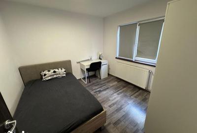 Apartament cu 4 camere decomandat în Complex Studențesc - 2