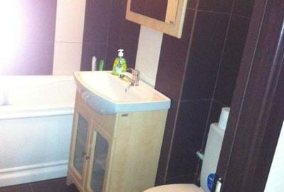 Apartament cu 2 camere decomandat în 9 Mai