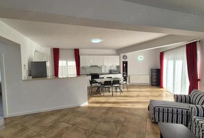 Casă cu 5 camere cu Canalizare în Central