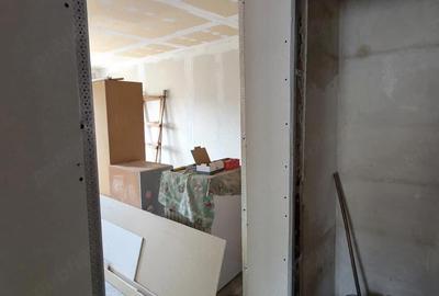 Apartament cu 2 camere decomandat în Central - 9
