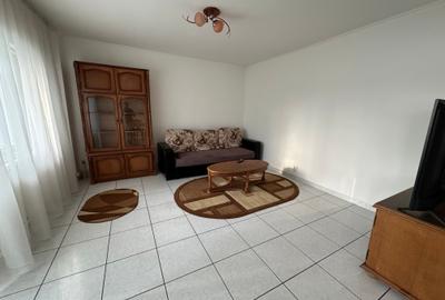Inchiriere apartament 3 camere Drumul Sarii // Et. 4/4 // 97mp