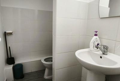 Spațiu comercial, de 60 mp, în Ultracentral - 5