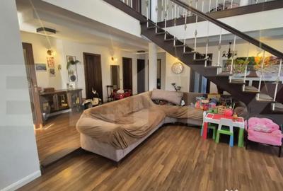 Casă cu 5 camere cu Teren 600 Mp în Bercu Roșu - 1